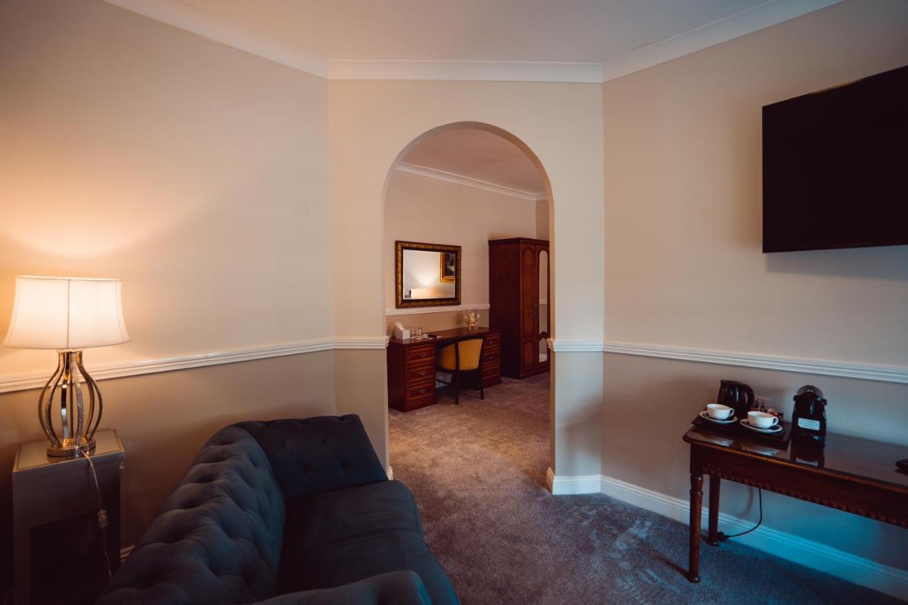Greenway Manor Hotel Waterford Buitenkant foto